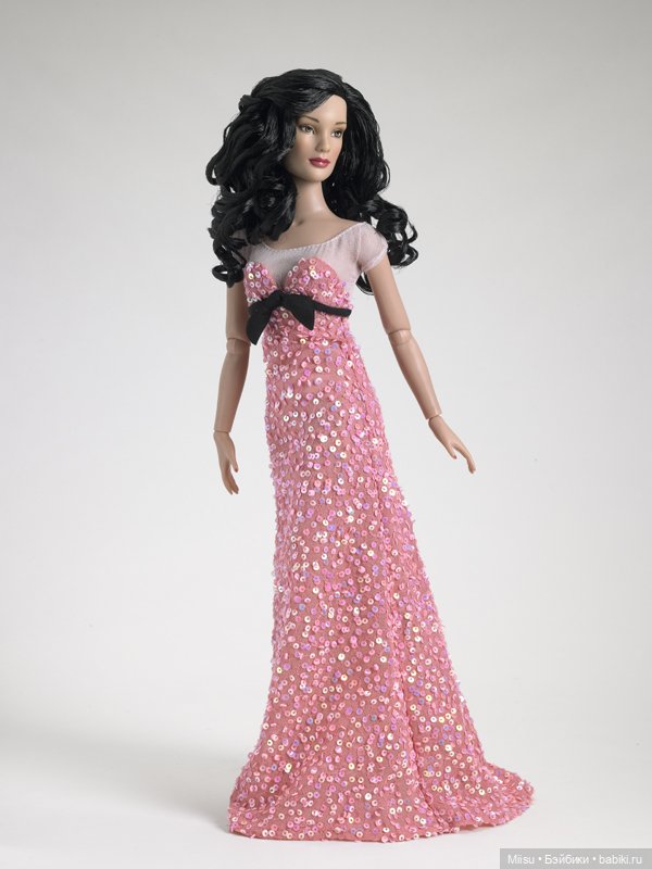 Stella Rose (Raven, Blonde) от Robert Tonner