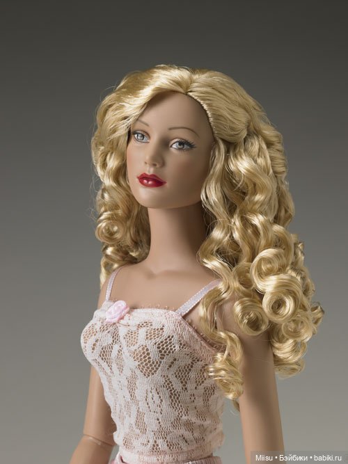 Stella Rose (Raven, Blonde) от Robert Tonner