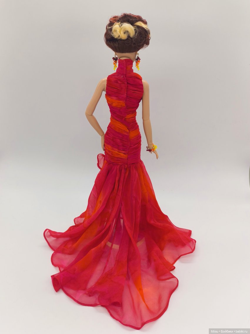 Вызывай пожарную бригаду, или Mummy Dearest от Robert Tonner (фото 7)