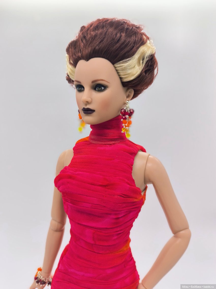 Вызывай пожарную бригаду, или Mummy Dearest от Robert Tonner