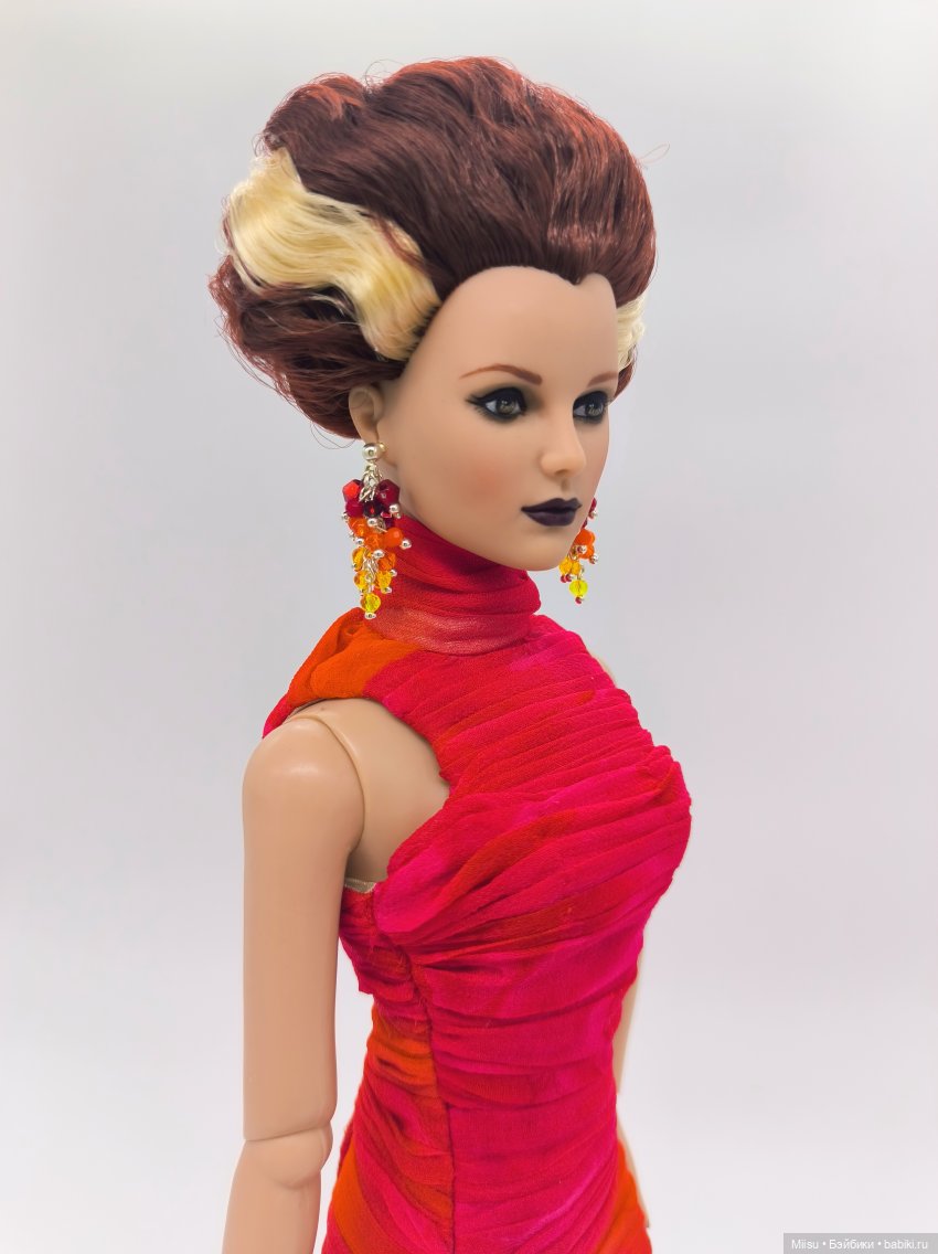 Вызывай пожарную бригаду, или Mummy Dearest от Robert Tonner (фото 9)