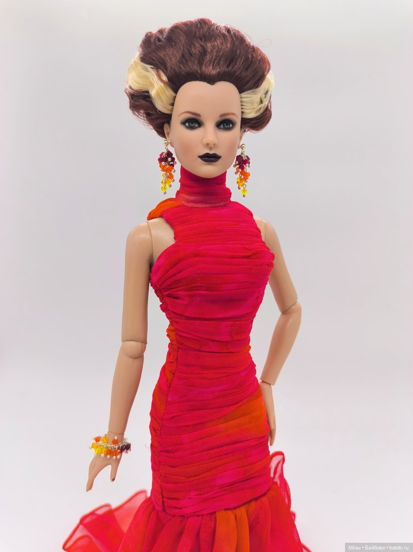 Вызывай пожарную бригаду, или Mummy Dearest от Robert Tonner (фото 4)