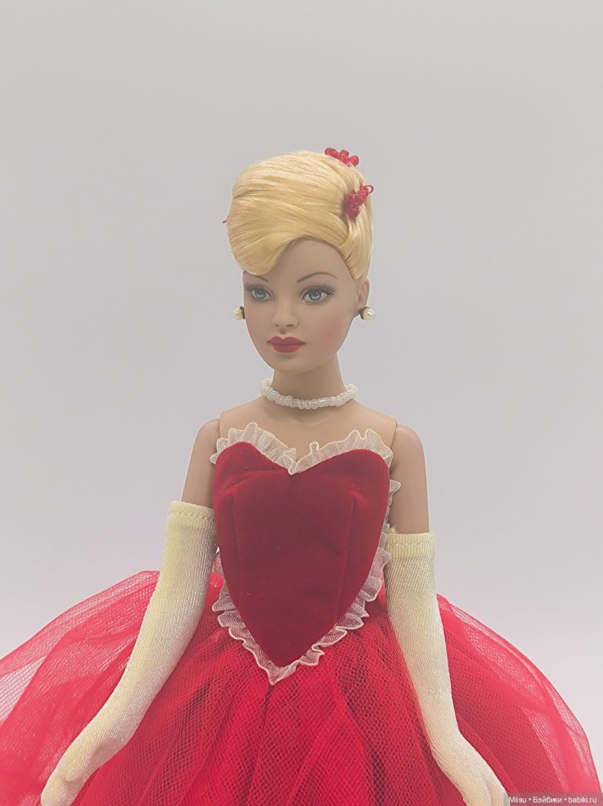 Королева кукольных сердец. Часть 1, или Tiny Kitty Collier Valentine Hearts от Robert Tonner (фото 8)