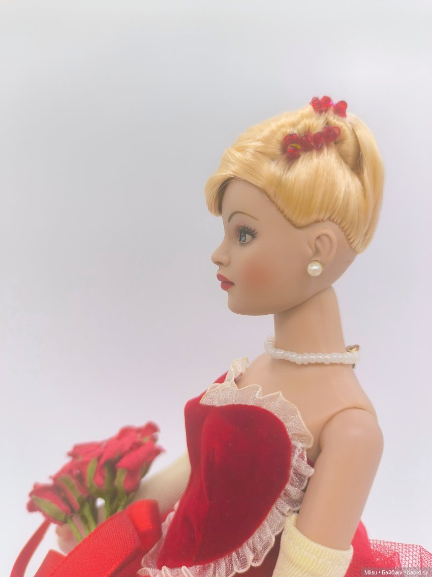 Королева кукольных сердец. Часть 1, или Tiny Kitty Collier Valentine Hearts от Robert Tonner (фото 4)