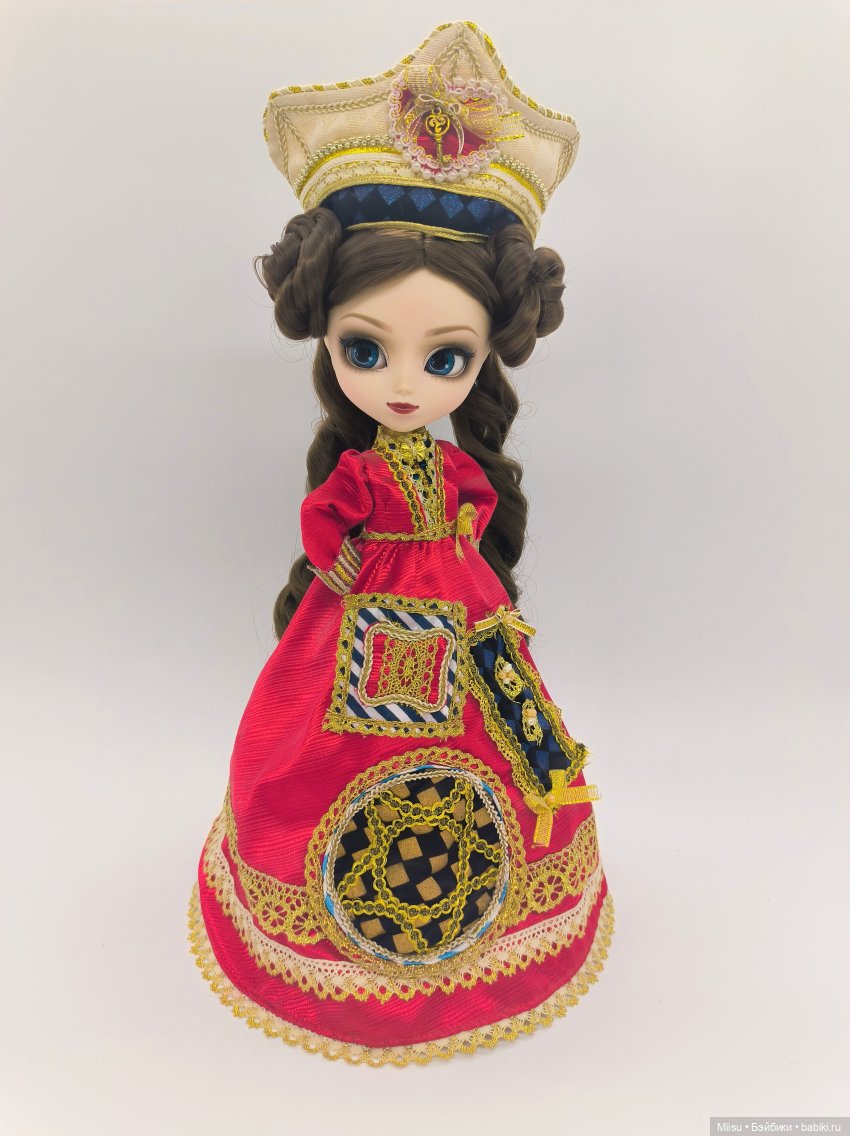 Королева кукольных сердец. Часть 3, или Pullip Classical Queen