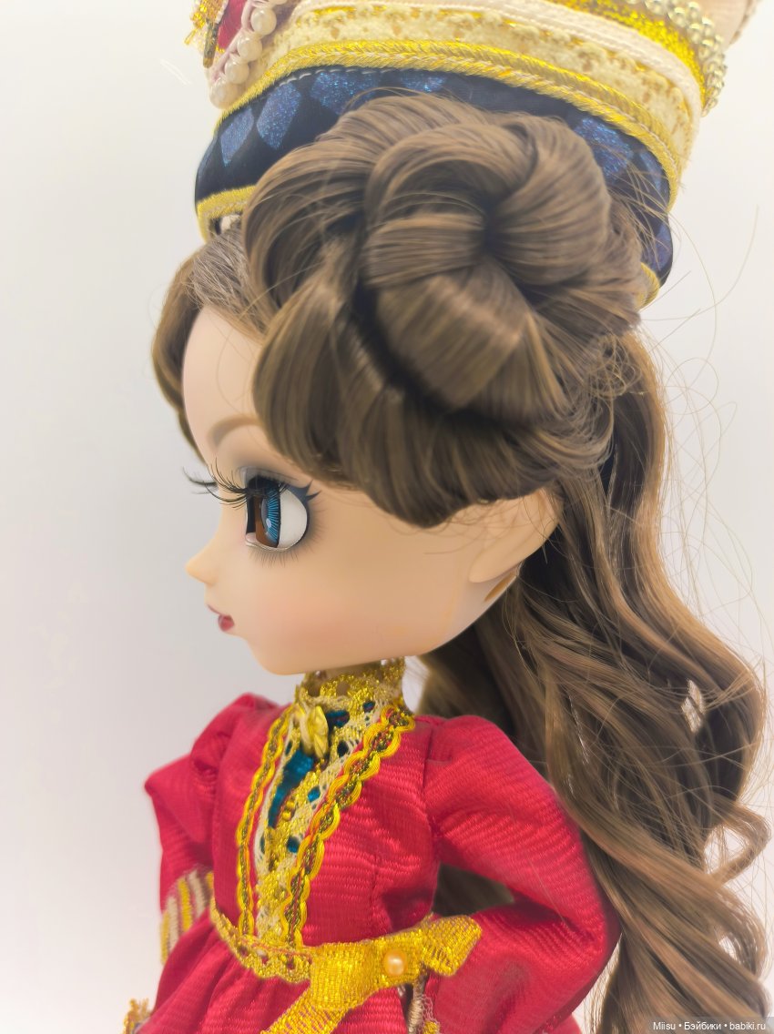 Королева кукольных сердец. Часть 3, или Pullip Classical Queen