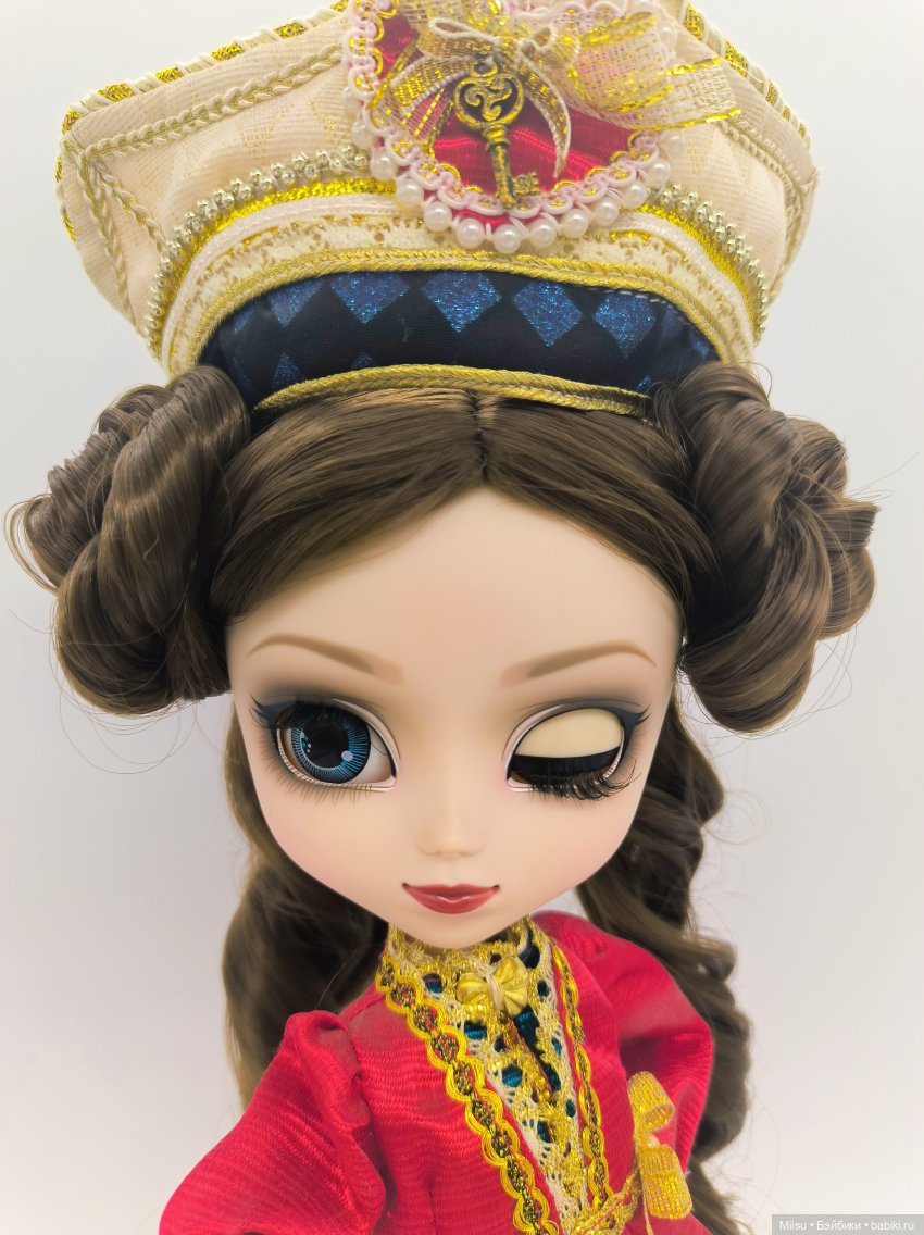 Королева кукольных сердец. Часть 3, или Pullip Classical Queen (фото 5)