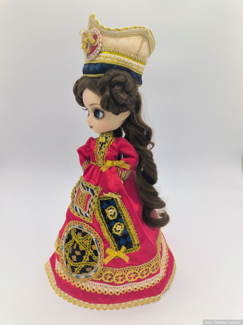 Королева кукольных сердец. Часть 3, или Pullip Classical Queen (фото 10)