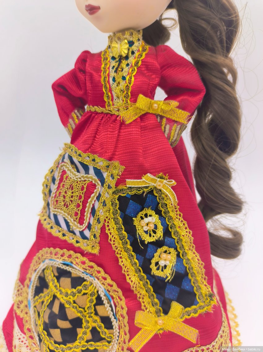 Королева кукольных сердец. Часть 3, или Pullip Classical Queen