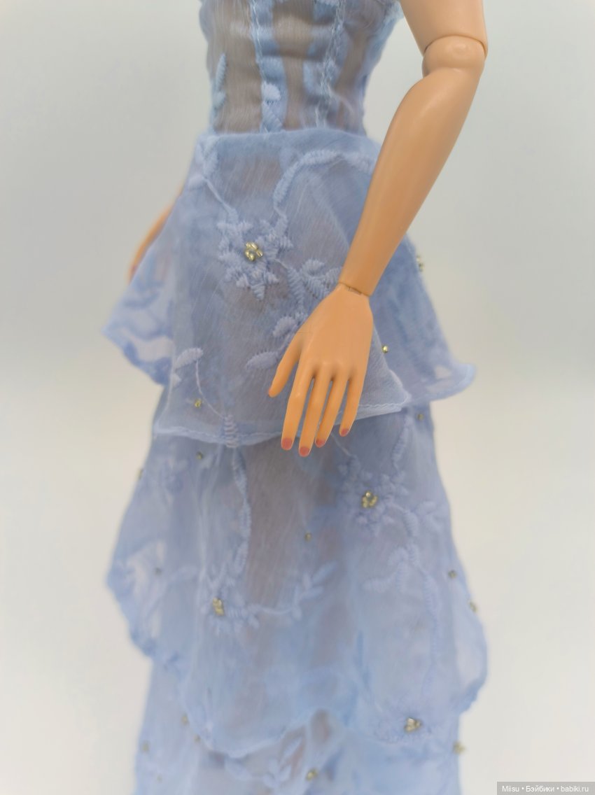 Olivia Chase as Moiré Star Gaze от Robert Tonner