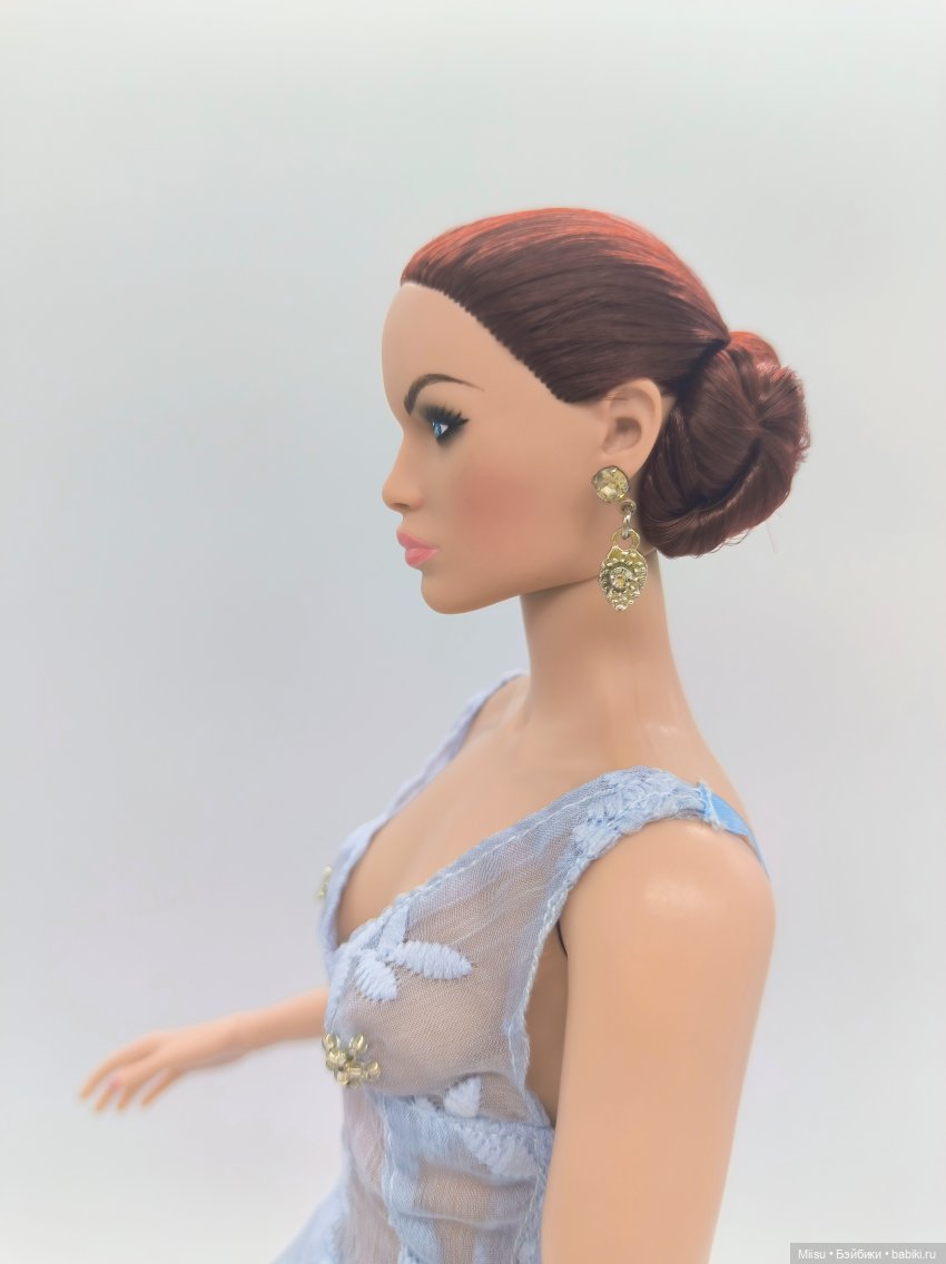 Olivia Chase as Moiré Star Gaze от Robert Tonner