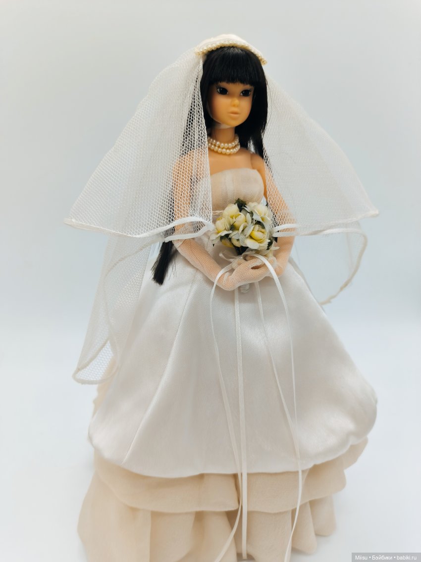 2 эпохи — 2 невесты, или Momoko Dramatic Bride и WUDSp Azone006 в аутфите CCS 24AN