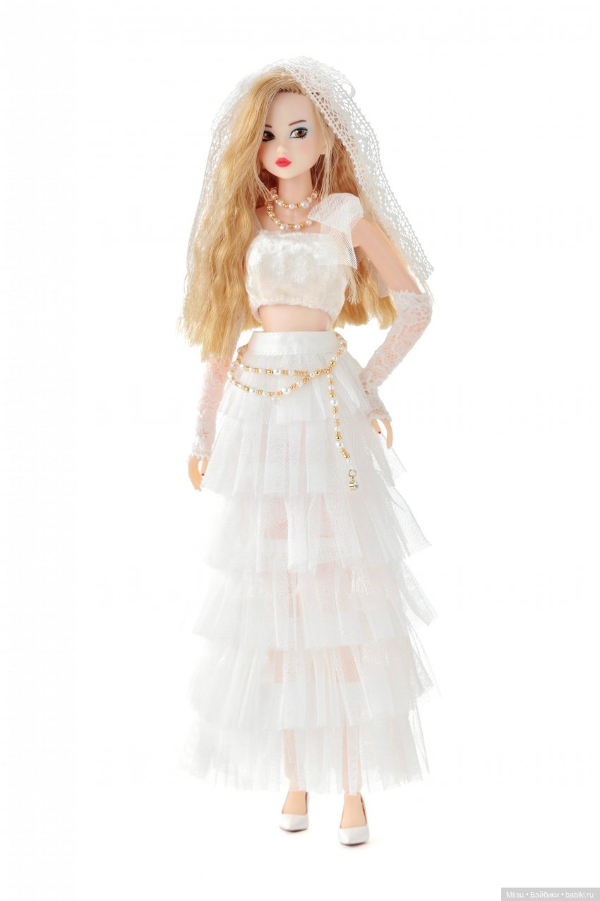 2 эпохи — 2 невесты, или Momoko Dramatic Bride и WUDSp Azone006 в аутфите CCS 24AN (фото 3)