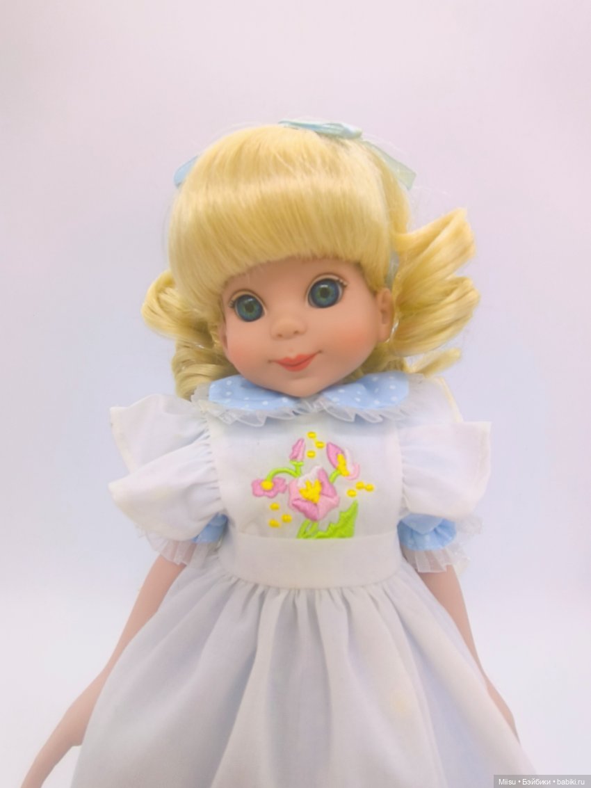 Barbara McCall in Wonderland от Robert Tonner (фото 4)