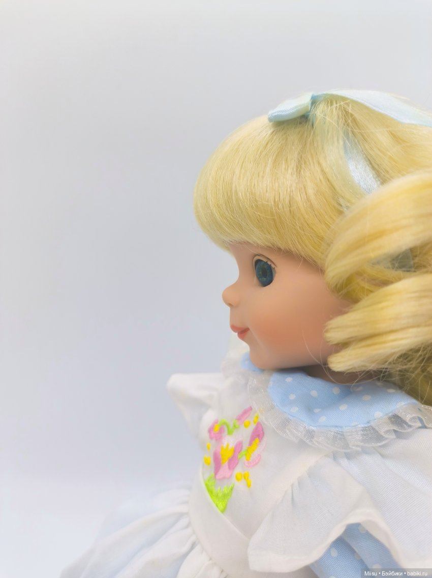 Barbara McCall in Wonderland от Robert Tonner (фото 9)