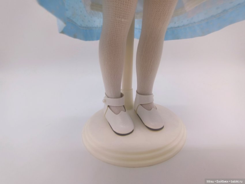 Barbara McCall in Wonderland от Robert Tonner (фото 10)