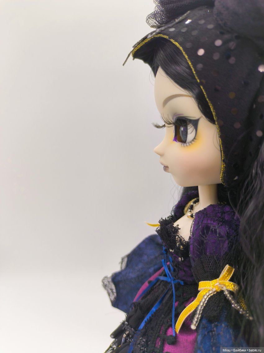 "Очень Злая" королева — Pullip Midnight Velvet (фото 7)