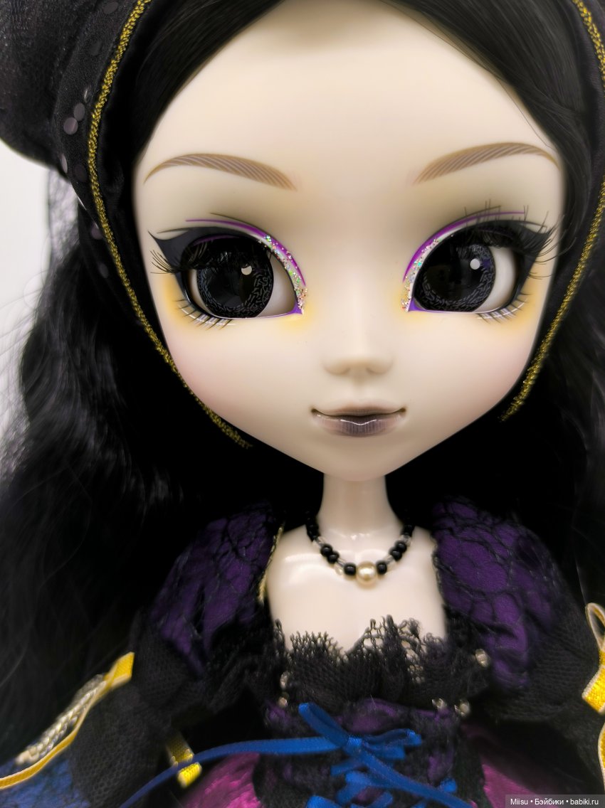 "Очень Злая" королева — Pullip Midnight Velvet (фото 6)