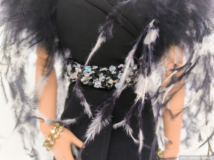 C днëм рождения, Джоан Кроуфорд, или Joan Crawford Walk of Fame от Robert Tonner