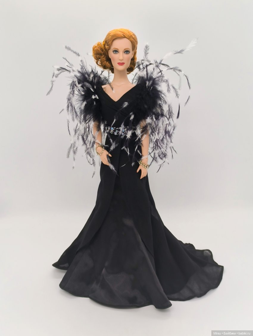 C днëм рождения, Джоан Кроуфорд, или Joan Crawford Walk of Fame от Robert Tonner (фото 6)