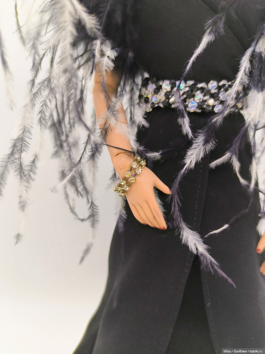 C днëм рождения, Джоан Кроуфорд, или Joan Crawford Walk of Fame от Robert Tonner