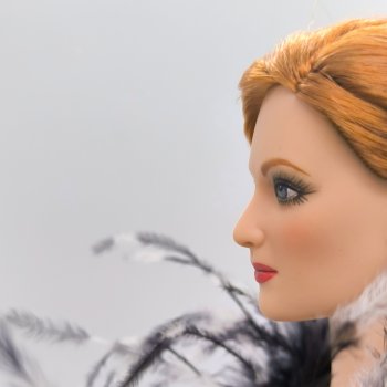 C днëм рождения, Джоан Кроуфорд, или Joan Crawford Walk of Fame от Robert Tonner