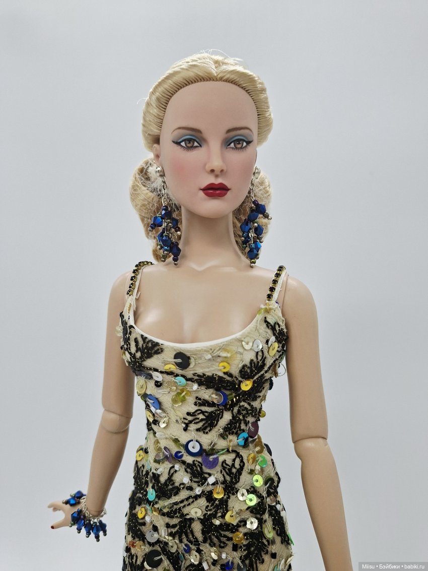 Shelly Stewardess от Robert Tonner