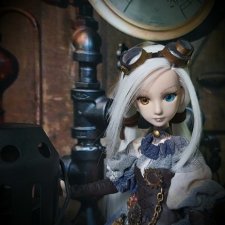 Гибридная куколка в стиле стимпанк