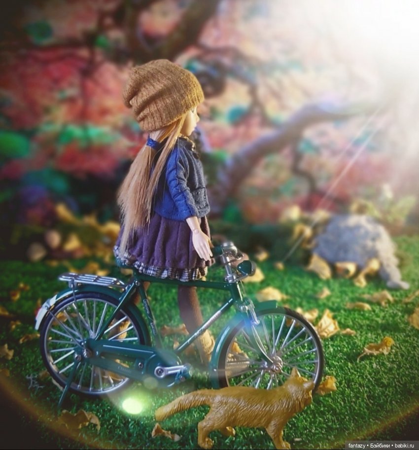 Харука, Лаки, золотая осень и велосипед