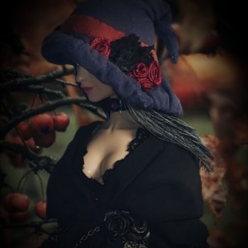 Осенние хлопоты ведьмочек.