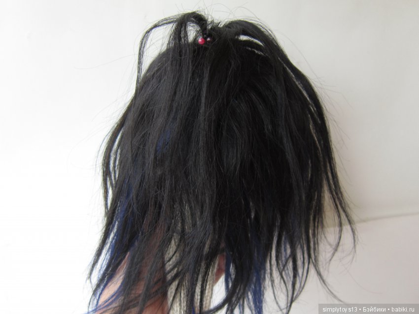 Паричок для Баболи на шапочке, связанной спицами или крючком