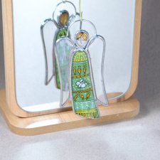 Витражный ангел "Кролик" в технике Тиффани