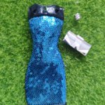 Платье, браслет, серьги и сумочка