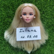 Голова балерины Одиль