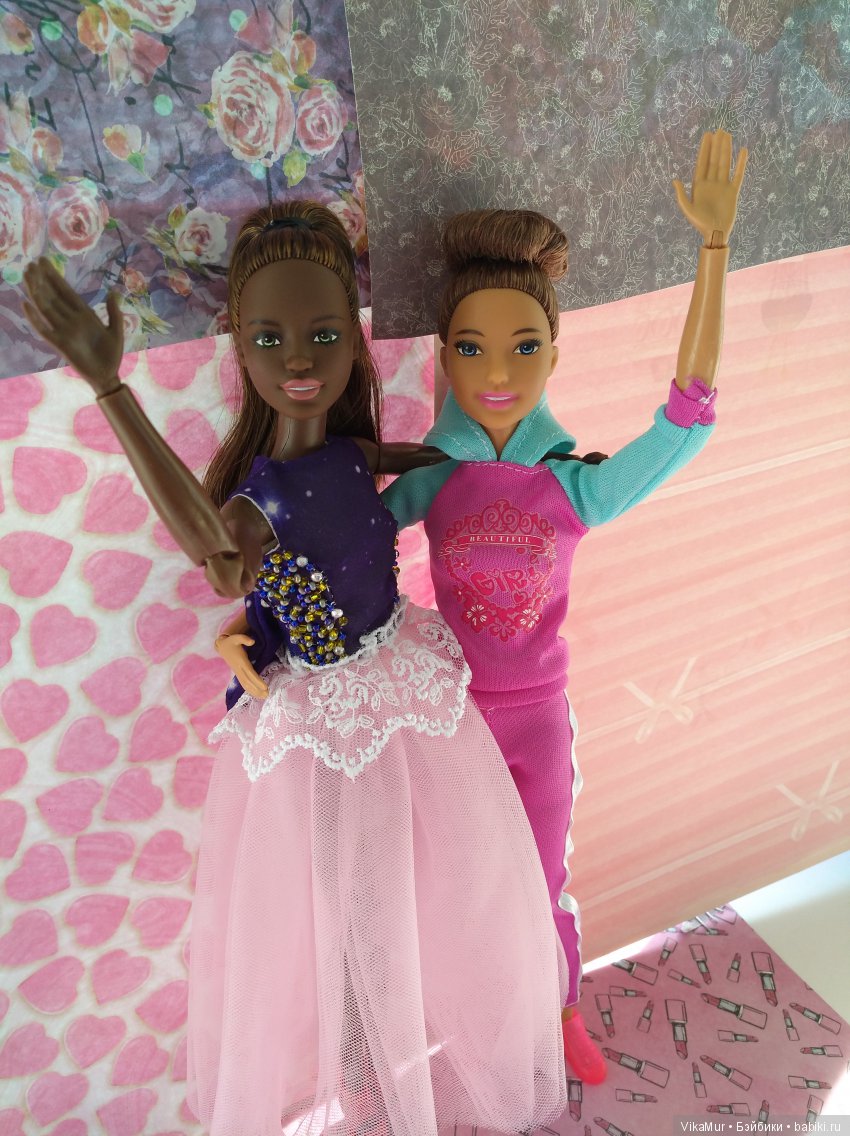 История двух подружек кукол Барби-йог из серии Made to Move