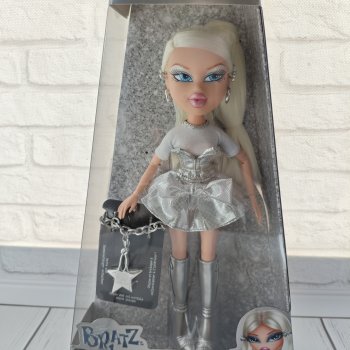 Bratz Charmz Cloe 2025 год