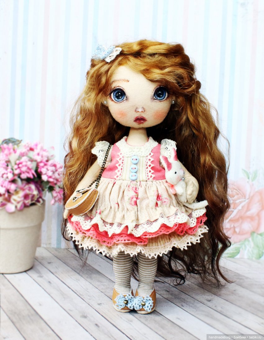 Юляша, миниатюрная куколка