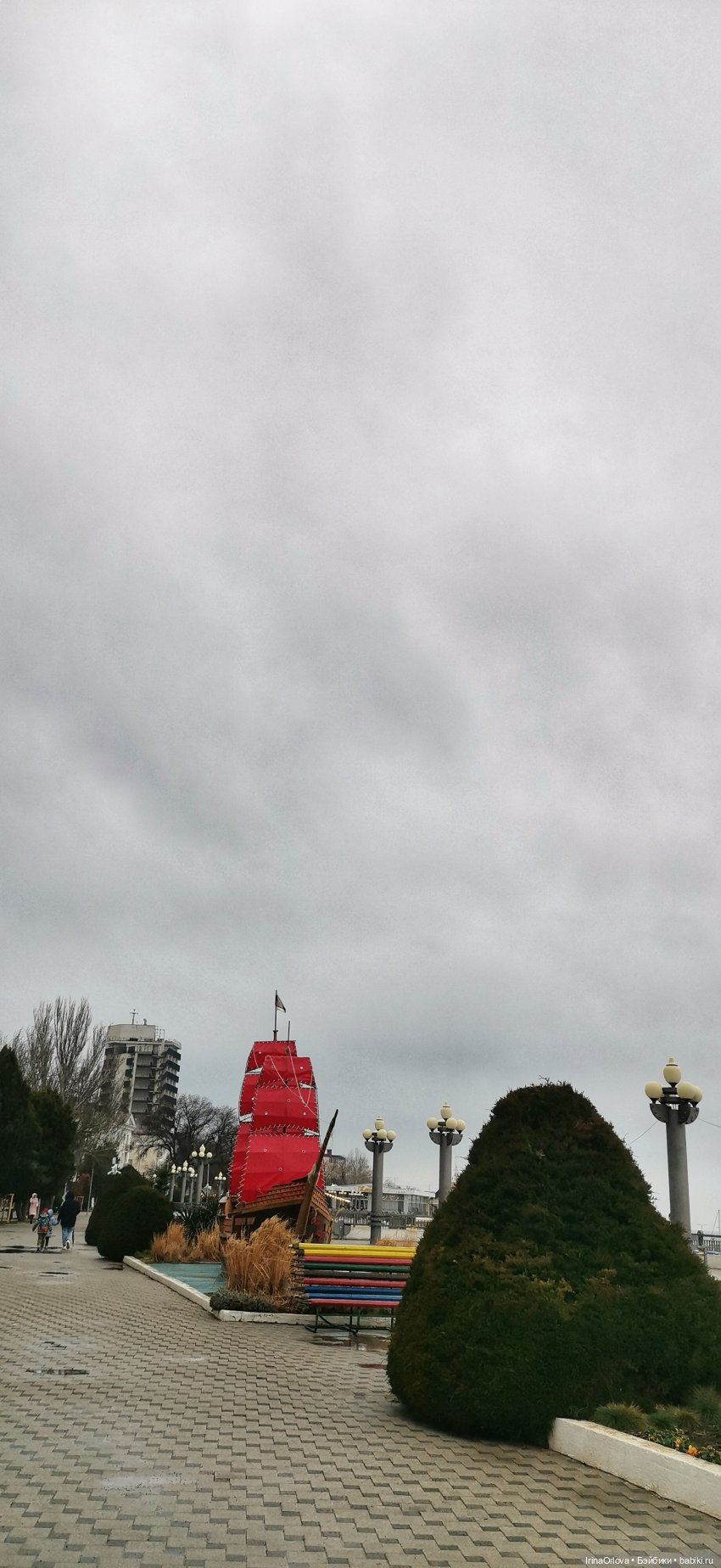 Весенняя прогулка к морю — Игровые куклы Zwergnase (Цвергназе) Junior: Джуниор (фото 4)