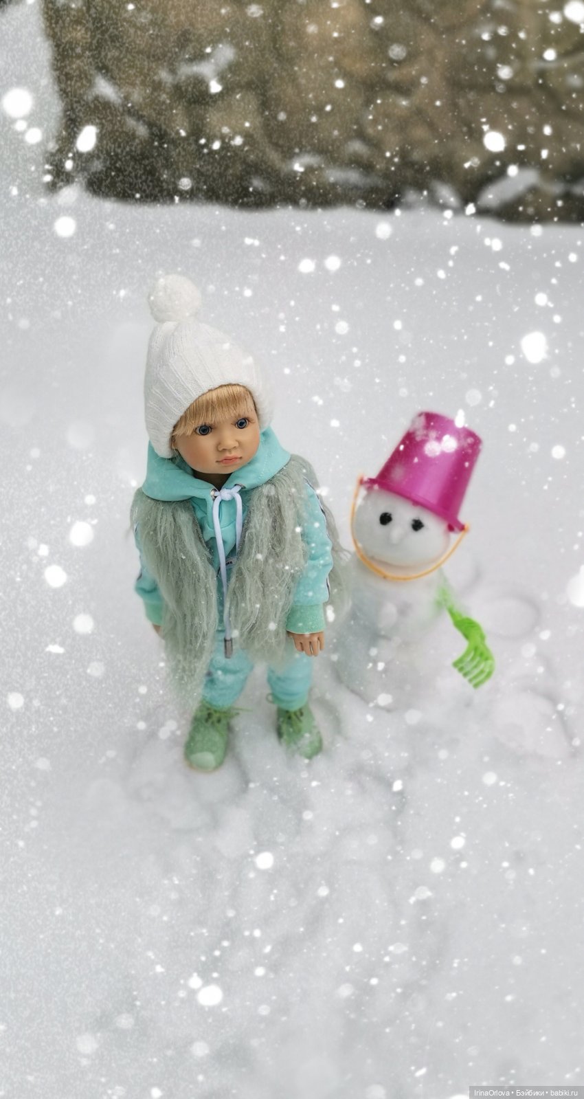 Словно белые пушинки, с неба падают снежинки ❄️❄️❄️