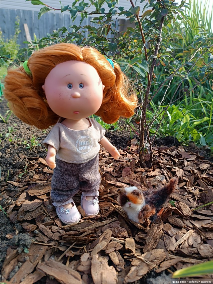 Манюня на даче — Куклы Nines d'Onil (Нинес): Миа (Mia) (фото 5)