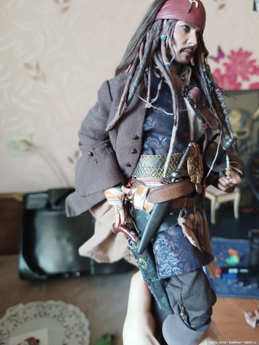 Капитан Джек Воробей от HotToys, версия стандарт | Бэйбики Капитан Джек Воробей от HotToys, версия стандарт (фото 8)