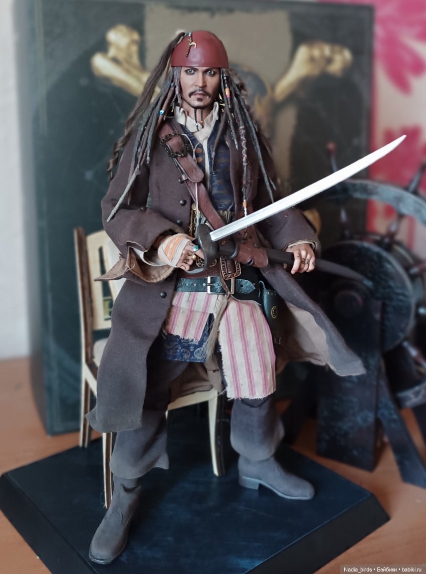 Капитан Джек Воробей от HotToys, версия стандарт | Бэйбики Капитан Джек Воробей от HotToys, версия стандарт (фото 6)