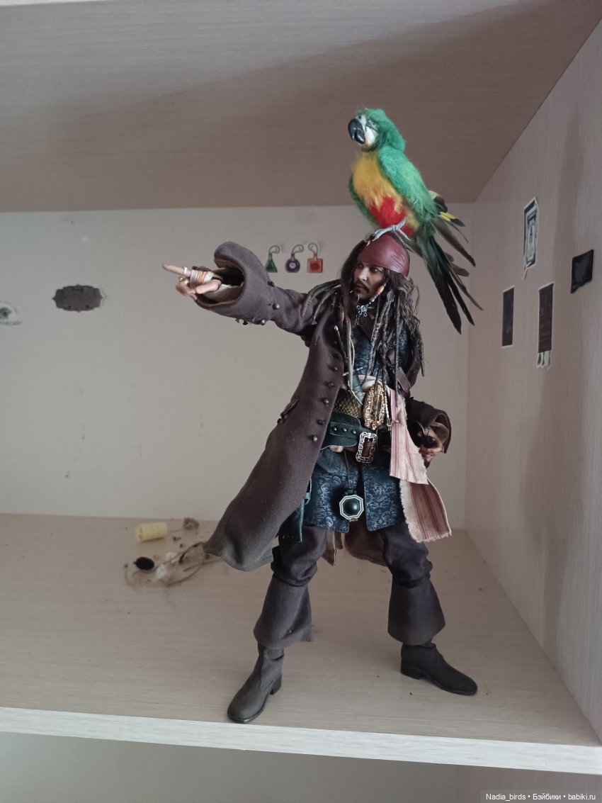 Дачная эксплуатация | Бэйбики Дачная эксплуатация — Коллекционные фигурки Hot Toys (Хот Тойс) 1:6: фото