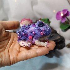 Аметистовая жабка