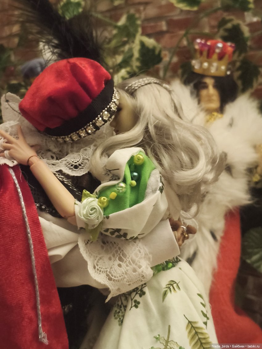 Три пёрышка. По мотивам сказки братьев Гримм