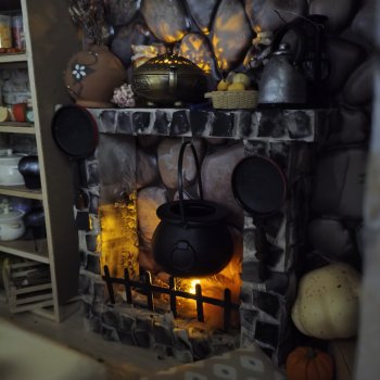 Сказочный реквизит