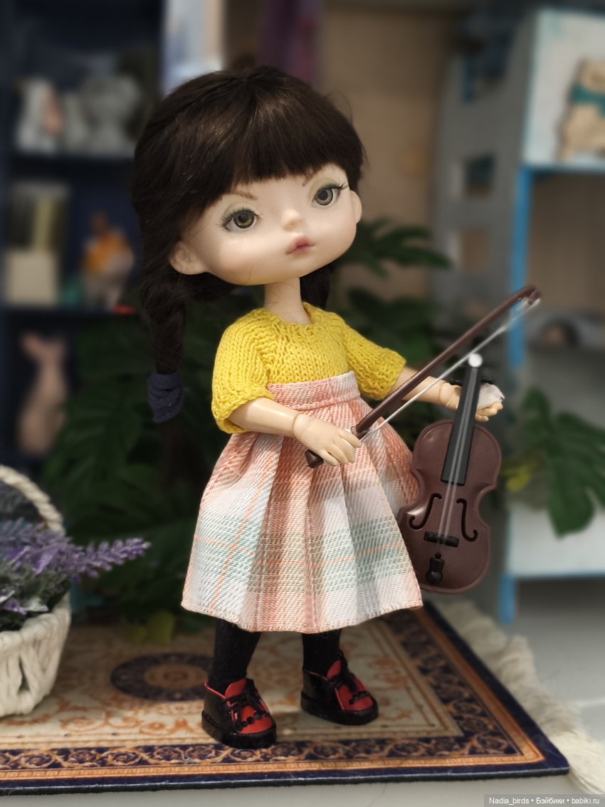 Фанечка скрипачка-) — Куклы Xiaomi Monst (Сяоми) и Pipitom: шарнирные (фото 3)