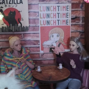 Совсем немного обновленного кафе "Кошачья лапка"