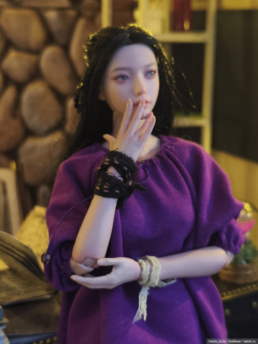 Динель Колдхилл. Печальная дева с Холодного холма