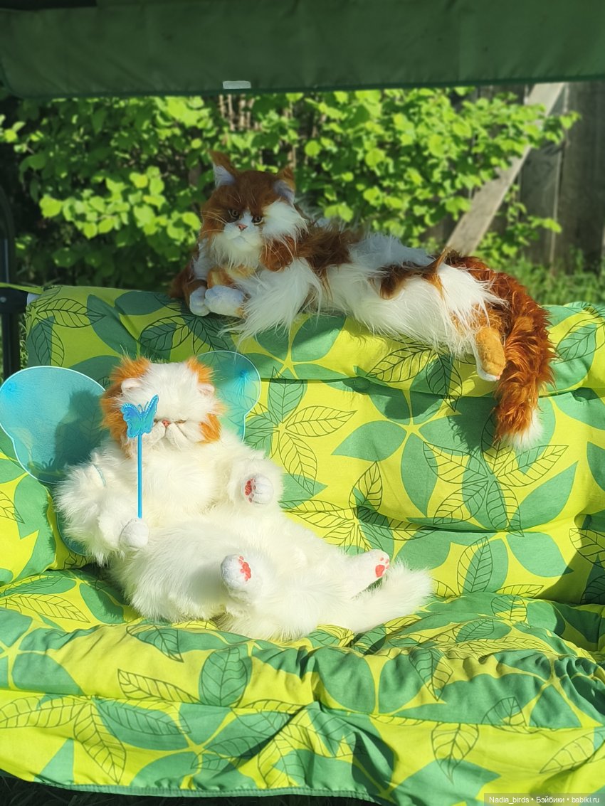 Котеюшки на даче) — Игрушки в смешанной технике (мех и глина): Арт